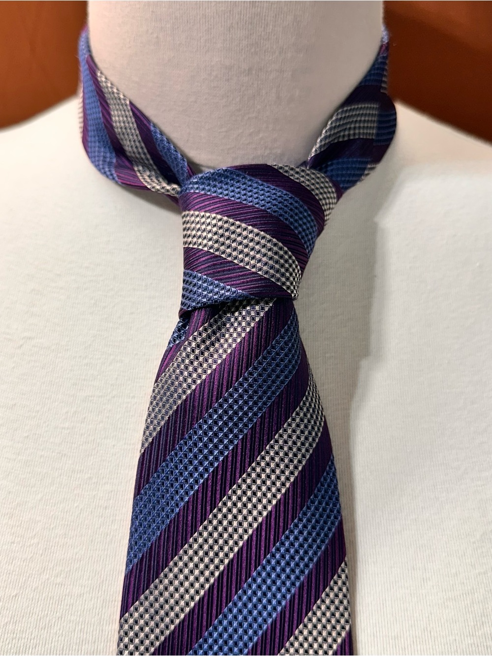 Men's Purple and Blue Striped Necktie - Classic Business Style